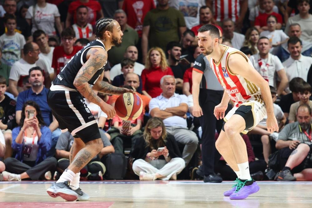 Partizan u potpunosti nadigrao očajnu Zvezdu i plasirao se u finale ABA lige!