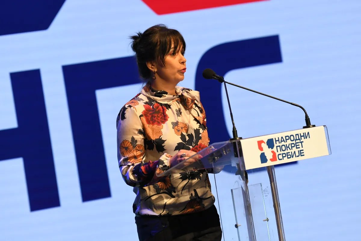 "Vučić obmanjuje građane pričom da će kažnjavati bahate funkcionere"