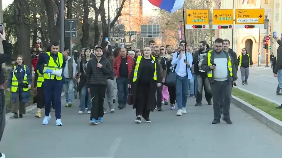 Učesnicima protesta u Beogradu sutra dostupni telefoni Akademskog kriznog centra Niš