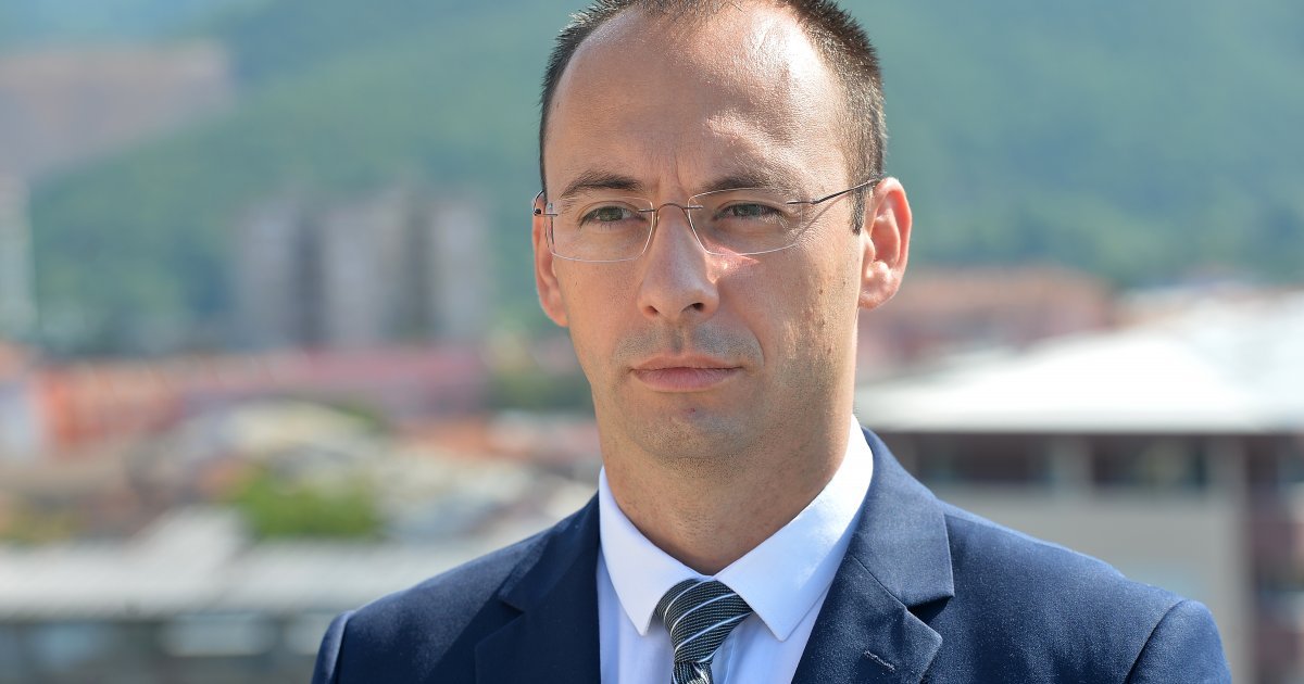 Igor Simic speaks in Gracanica: Politically motivated arrests of Serbs, pressure on education and healthcare
