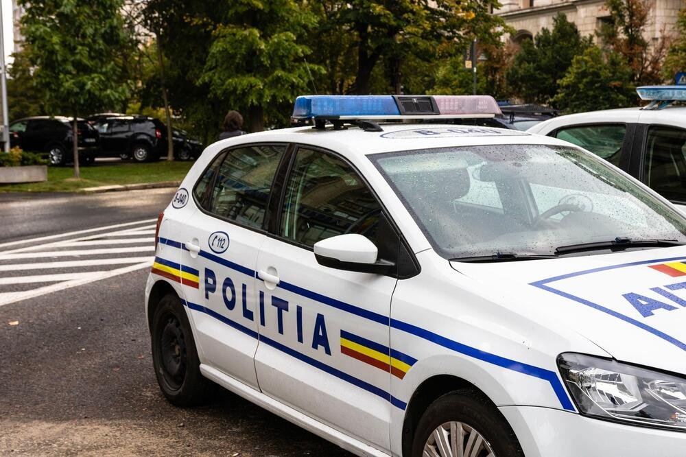 Učenik osmog razreda izdahnuo pred očima svojih drugara: Nije mu bilo spasa, užasna tragedija kod komšija