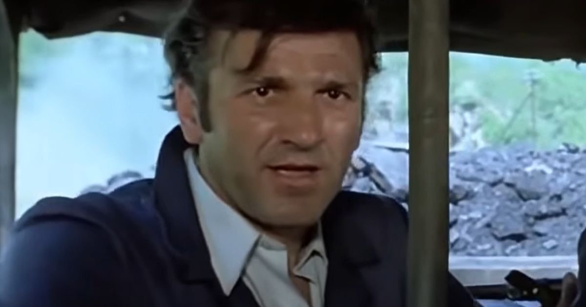 Šamarali su ga 66 puta zbog kadra: Kako je Bata Živojinović oborio rekord na snimanju filma