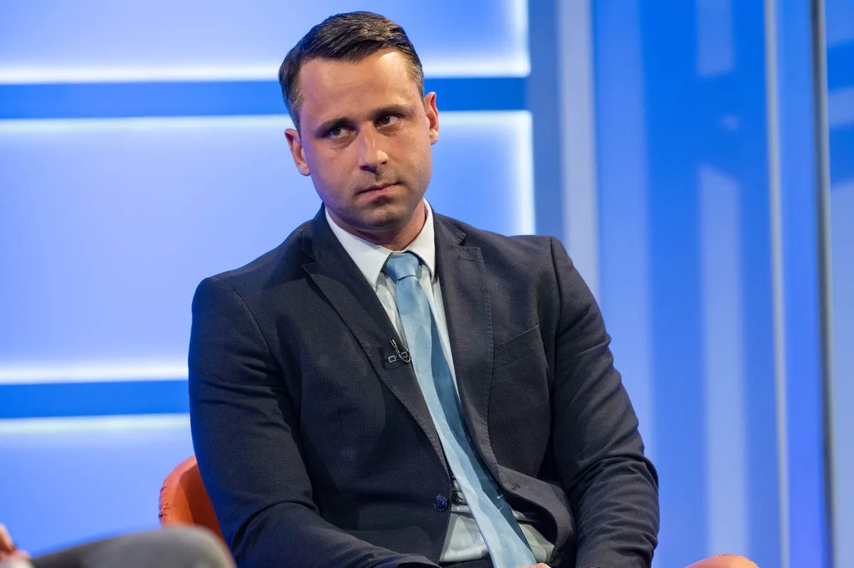 "Direktor Jovine gimnazije je onaj kog treba suspendovati"