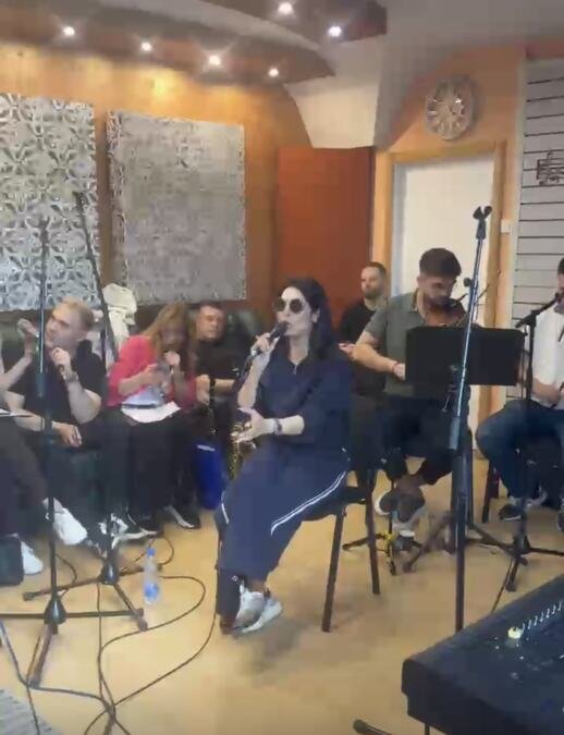 ZAVIRITE NA PROBU TANJE SAVIĆ PRED ZAGREBAČKU ARENU! Publiku očekuju brojna iznenađenja (VIDEO)