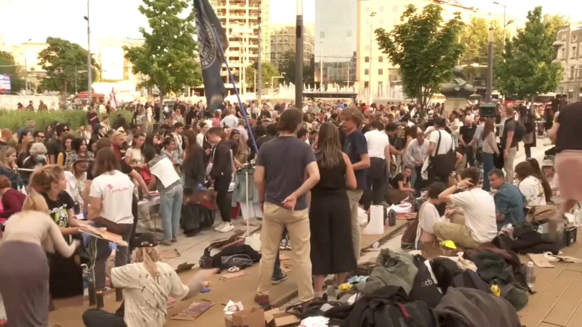 Students say teenager who stopped attack on protesters is being threatened