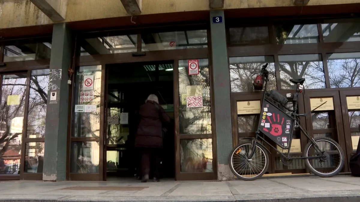 Počelo suđenje po tužbi otpuštenog radnika novosadske Hitne pomoći