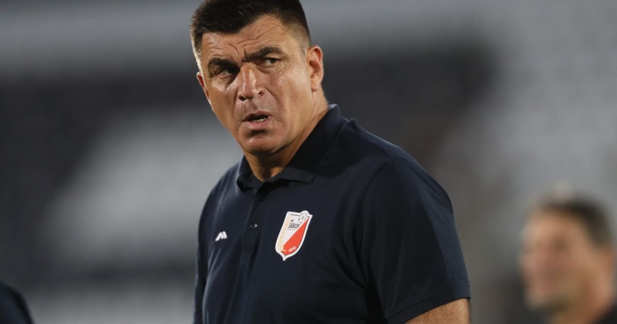 Radovan Ćurčić napušta Javor