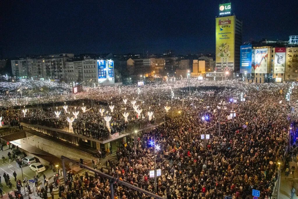Okupljanje na četiri lokacije, pa šetnja do Slavije: Studenti u blokadi za Nova.rs otkrivaju kako će izgledati današnji protest u Beogradu