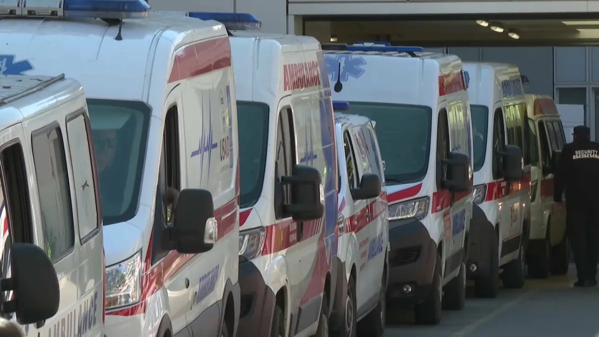 Jedan mladić poginuo, dvojica povređena u teškoj saobraćajnoj nesreći na Ibarskoj magistrali