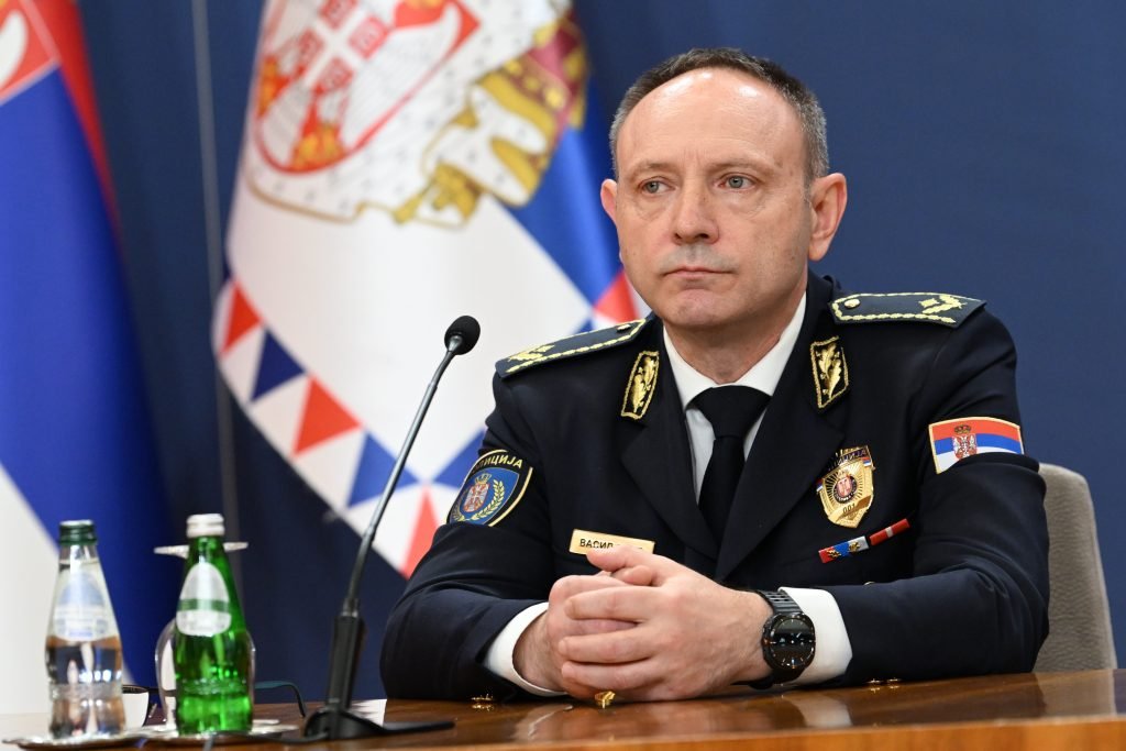 Vasiljević: Na skupu na Slaviji bez većih incidenata, procena policije 34.000 ljudi