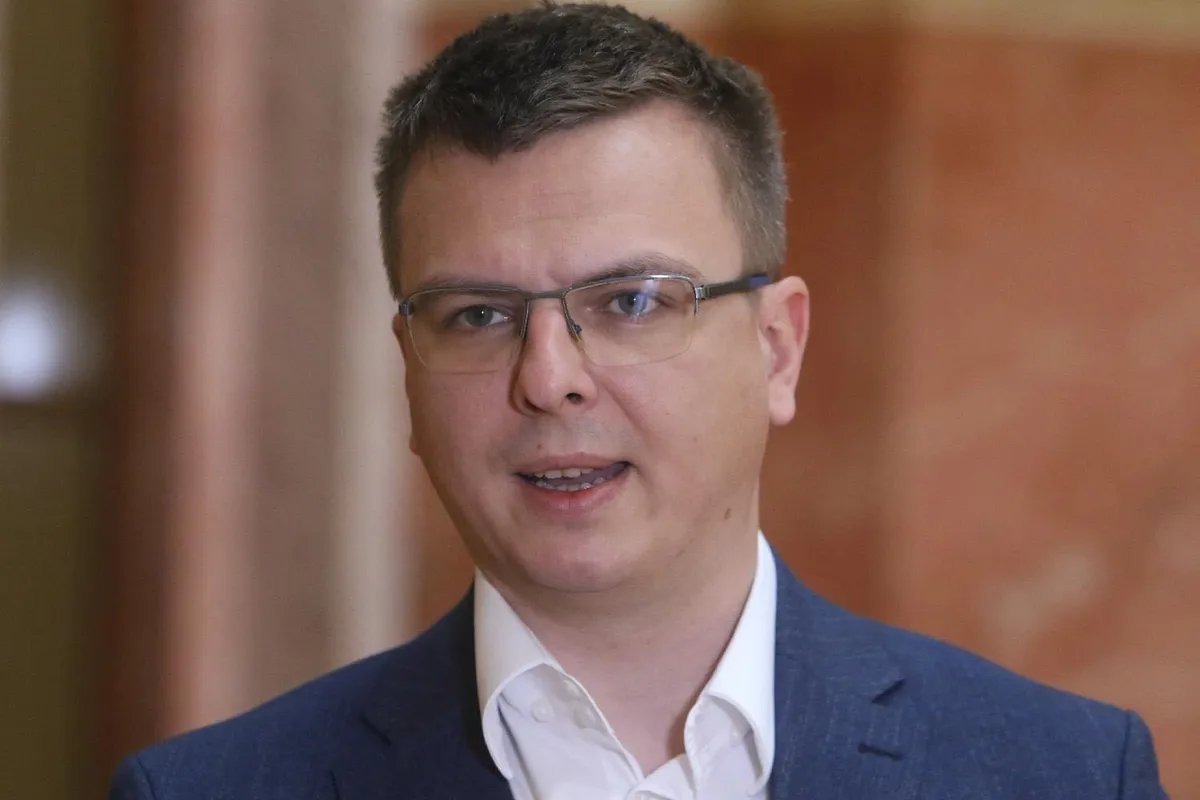 Parandilović: Posle protesta na Slaviji uhapšen odbornik NLS iz Valjeva
