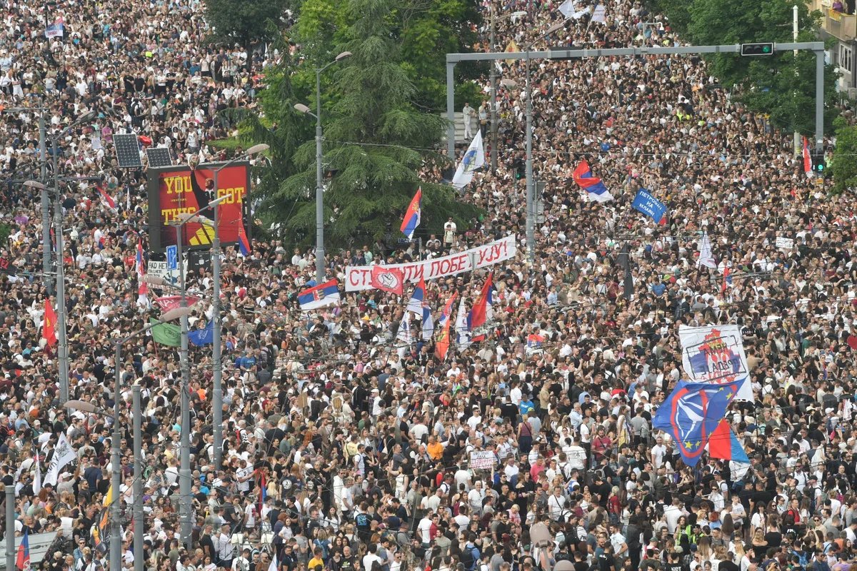 "Izbor je na svima nama, ili Srbija ili mafija": Oglasili se studenti posle nereda na ulicama Beograda
