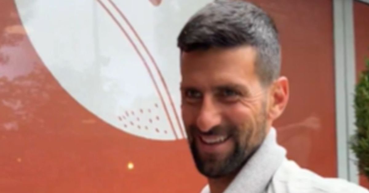 Novak Đoković nosi pantalone koje većina muškaraca na Balkanu ne bi smela da obuče - a trebalo bi