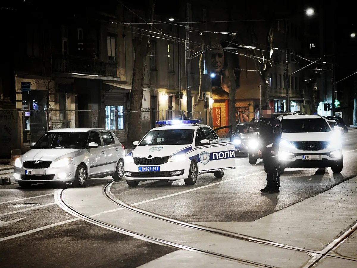 Krvavi obračun kod Beton hale: Dvojica mladića izbodena u stomak, treći u šaku, policija traga za petoro napadača