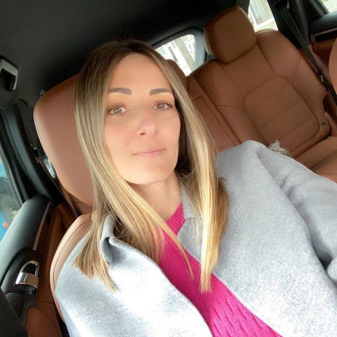 POSLE KRAHA BRAKA SA DAČOM, MAJA OGNJENOVIĆ BLISTA: Spakovala kofere i napustila Italiju, sad pokazala kako i gde uživa (FOTO)