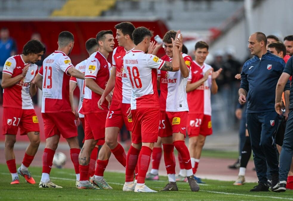 PONOS VOJVODINE! Čak 10 fudbalera iz škole u prvom timu! Tri bisera upisala prve minute, došao i gol Peranovića...