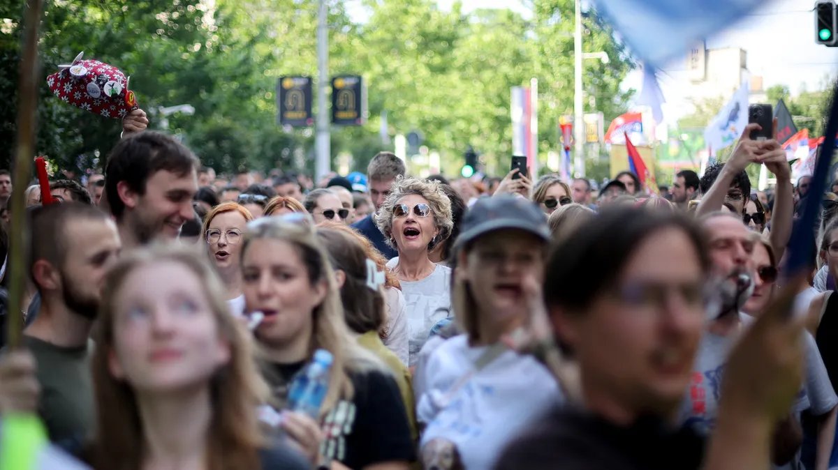 DW o skupu na Slaviji: Studentski talas nikako da splasne