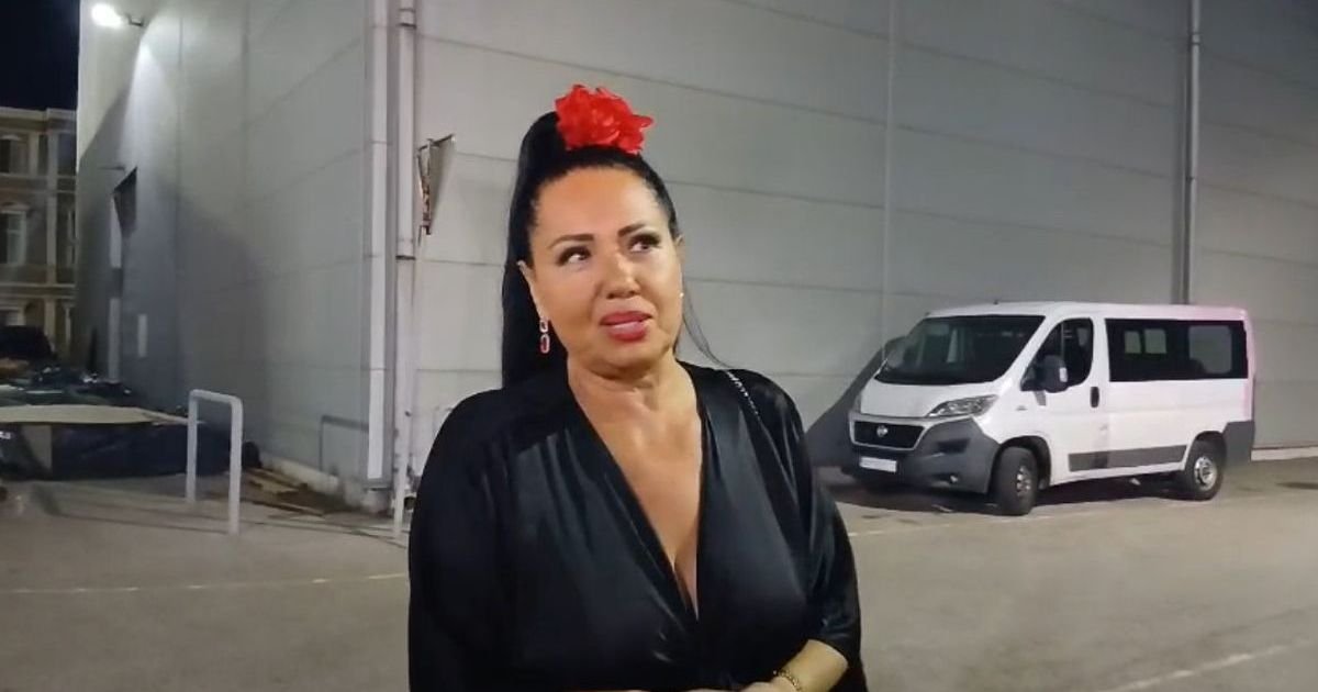 Nije pročitala knjigu, ali uradila nešto što niko ne bi: Pevačica šokirala priznanjem "Nemam nekakvu želju..."