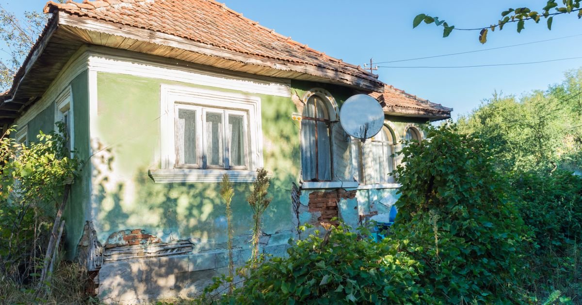 Kuća za 20.000 € postoji, ali cena je prava tek posle potpisa: Ovo su 3 stvari koje mogu da dupliraju trošak