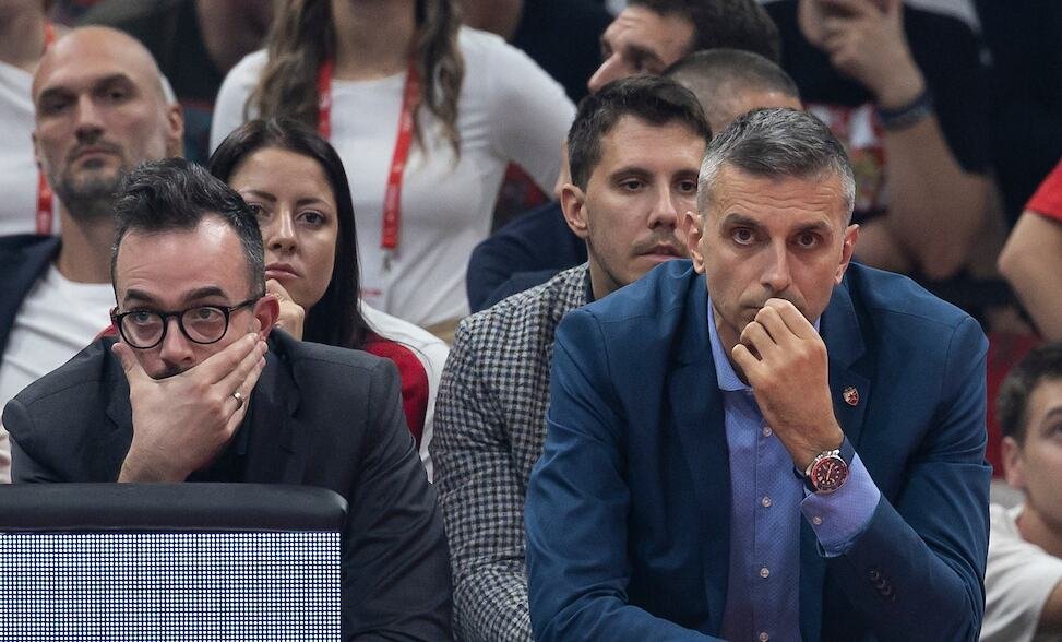 VASILJEVIĆ "OUT"? POSLE VELIKOG NEUSPEHA SLEDI POTPUNI REMONT! Zvezda menja sve pred novu sezonu! Legenda se vraća na Mali Kalemegdan?