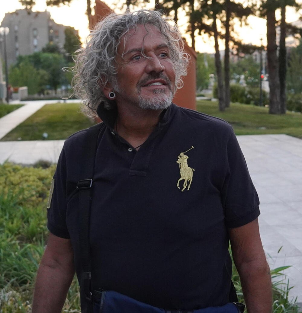 MACA PONIZIO MELINU DŽINOVIĆ KAO NIKO: "Što vodoinstalatera nije izabrala"
