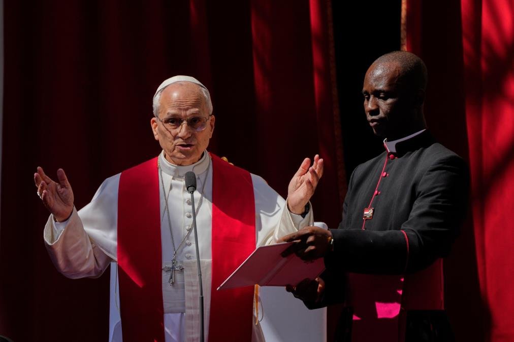 PRVI KOJI JE TO IKADA UČINIO: Papa Lav XIV se JAVNO izvinio zbog uloge ranijih papa u legalizaciji JEDNE JEZIVE POJAVE u svetu!