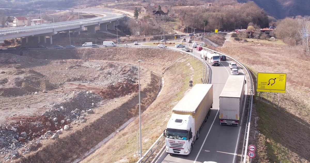 Vozači ovo morate da znate: Kolone na granicama, evo gde je najkritičnije