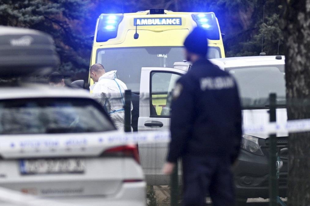 SLETEO AUTOBUS SA ĐACIMA U HRVATSKOJ! Ima povređenih, ukazana im je lekarska pomoć