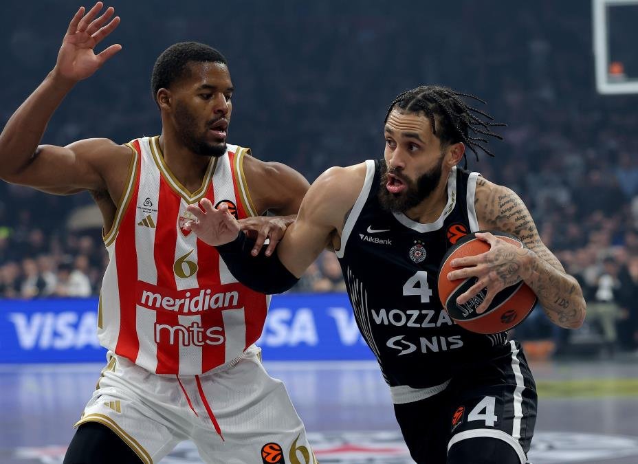 CRNO SE PIŠE VEČITIM RIVALI U EVROLIGI NAREDNE SEZONE! Zvezda je propustila istorijsku šansu, tuča će skupo koštati Partizan!