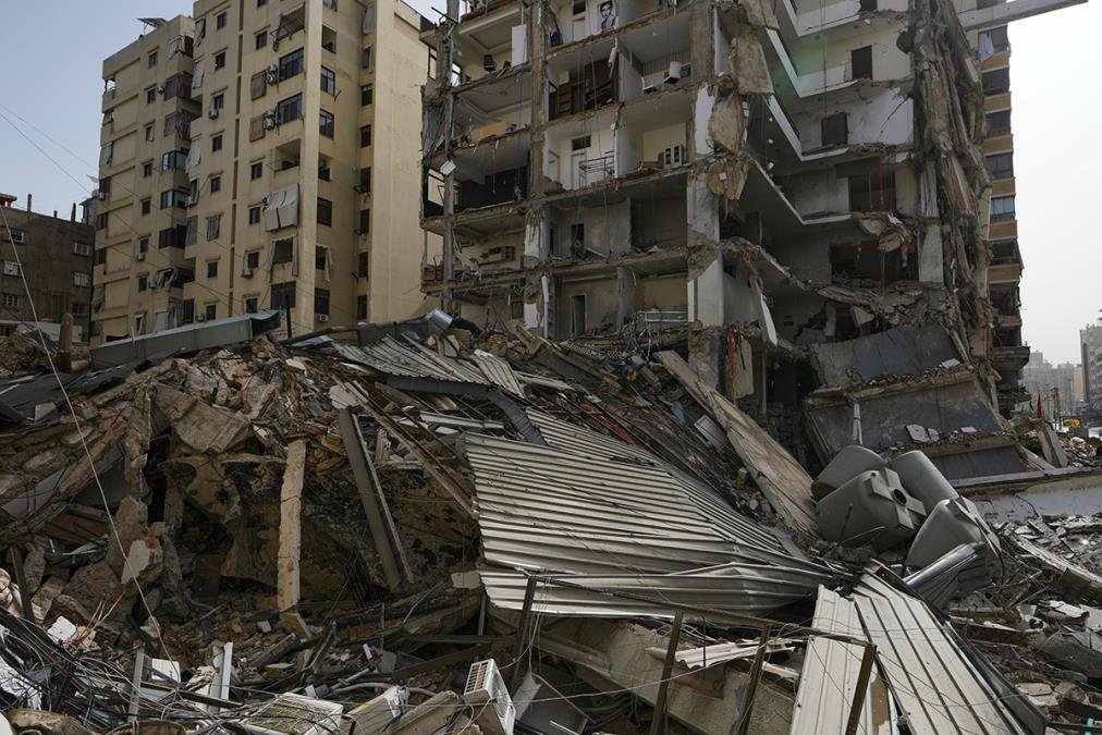 BOMBARDOVAN LIBAN: U napadima Izraela na jug zemlje ubijena 31 osoba, više od 40 ranjenih