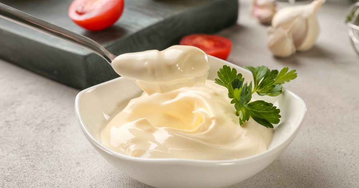 Kako napraviti veganski majonez kod kuće koji se ne razlikuje od klasičnog: Kremast, lagan i bez jaja