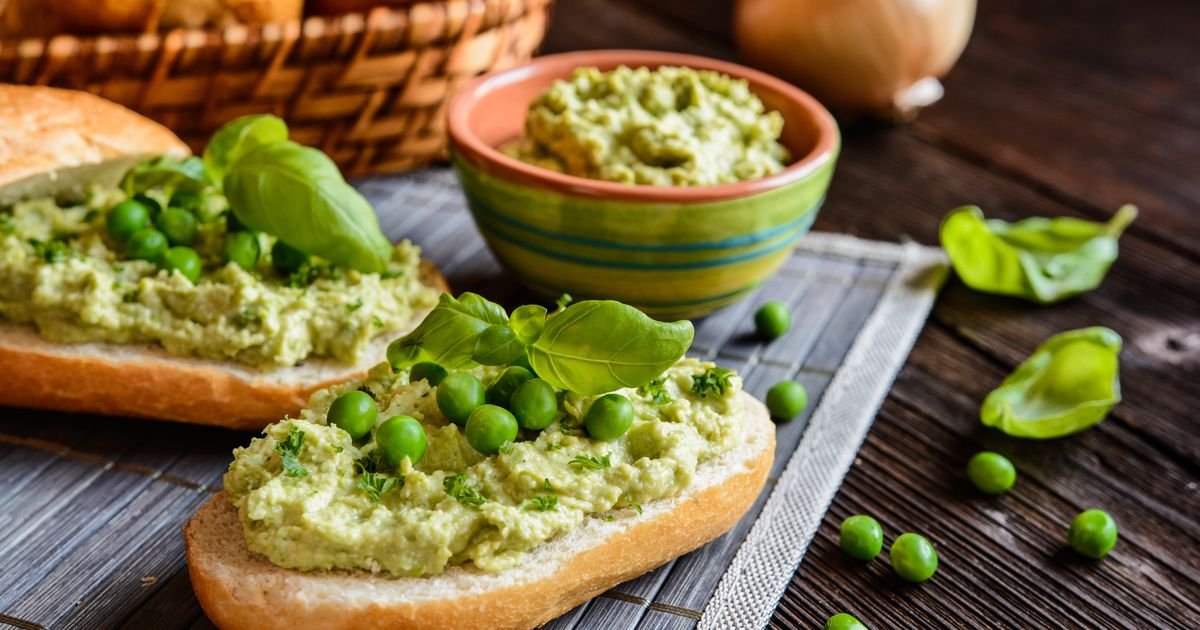 Zašto je pesto od graška odličan izbor: Brz recept bez svežeg graška, idealan za svaku priliku