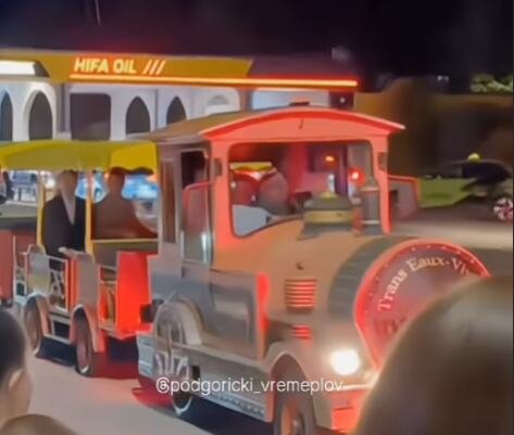 HIT SNIMAK IZ NIKŠIĆA! Maturanti na proslavu stigli VOZIĆEM, svi gledali samo u njih: Ubrzo postali viralni, komentari se samo nižu! (VIDEO)