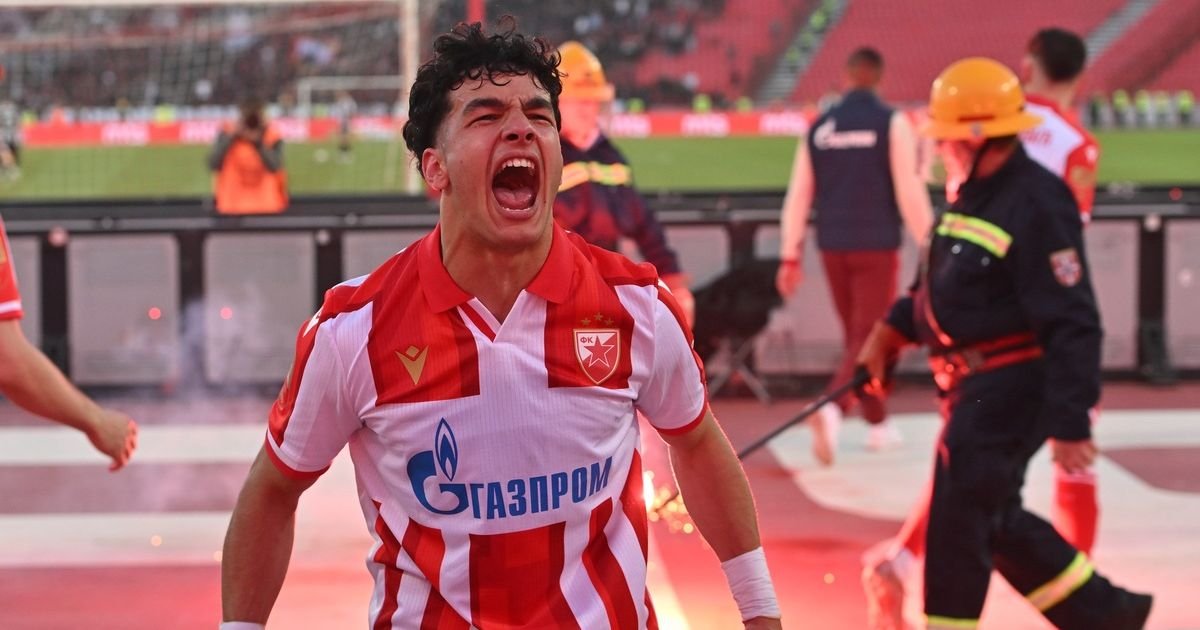 Procenjuje se da bi Zvezdi mogao da donese milione, vunderkind sa Marakane dobio veliko priznanje