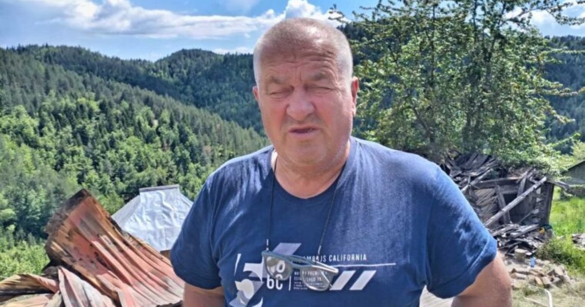 Požar za 5 minuta progutao kuću, jedva izvukli živu glavu! Drama kod Brodareva, od vatre se krili u automobilu