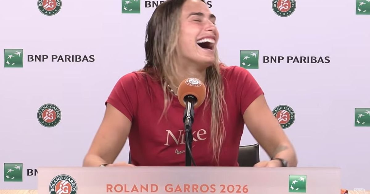 Sabalenka opet imitirala Novaka Đokovića i napravila šou na konferenciji kad je dobila pitanje o muškarcima