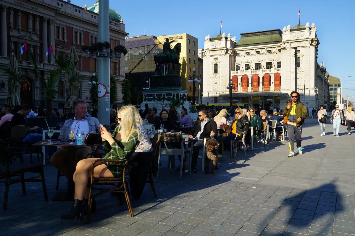U Srbiji danas nakon svežeg jutra sledi sunčan dan, vetar umerenog inteziteta