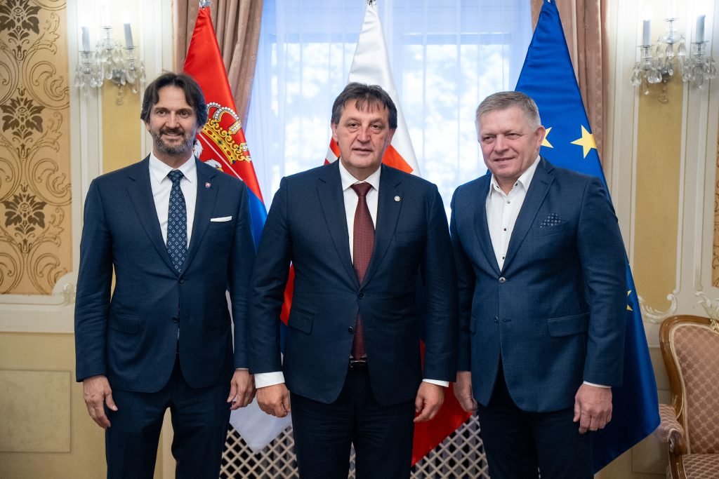 Ministar Gašić u zvaničnoj poseti Slovačkoj Republici