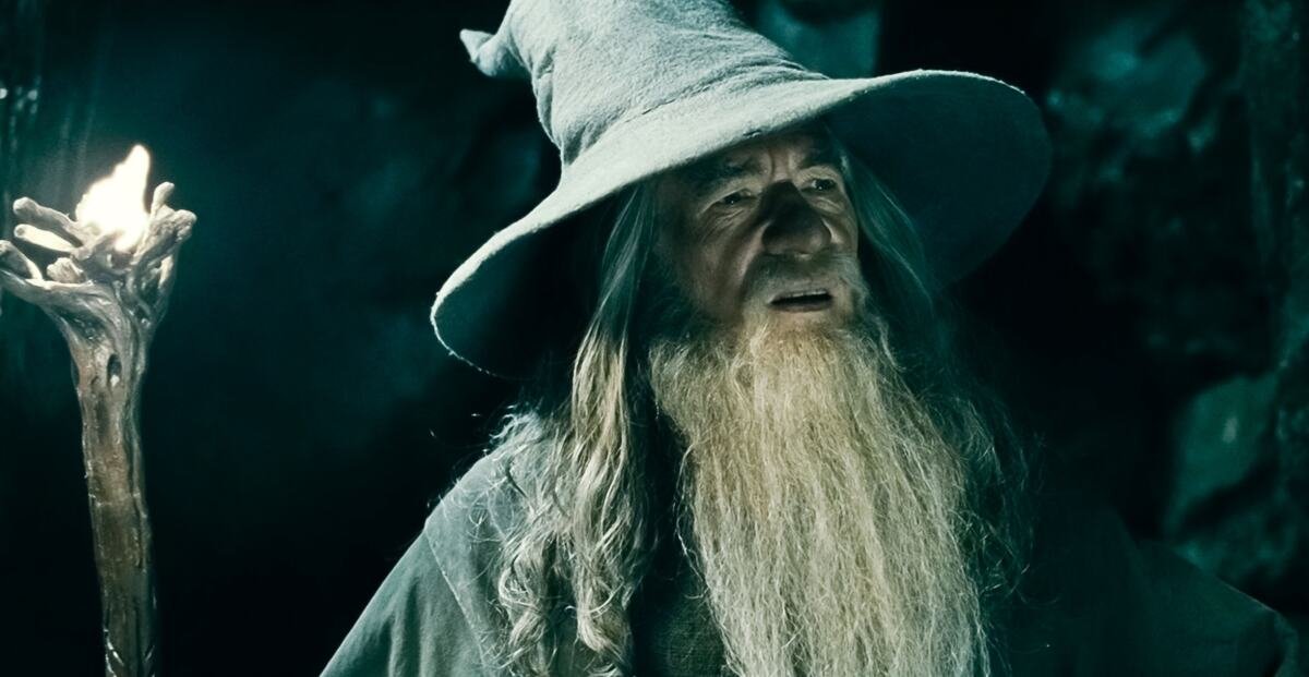 "Mnogo se kajem što se ranije nisam autovao" Čuveni Gandalf prvi nastup imao u "Beogradskom teatru", a zbog ovoga se borio protiv Margaret Tačer