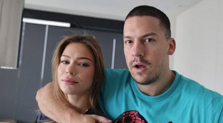 DEVOJKA BAKA PRASETA PONOVO IDE POD NOŽ, DOGOVOR PAO JAVNO! Milena tek uradila grudi, a sada dodaje još 610 kubika