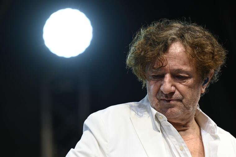 "MOJE ĆERKE SU FRANCUSKINJE" Bregović otkrio da naslednice ne pričaju na srpskom, sve 3 su različite vere - Priznao da li mu to smeta: Više ne znam šta slave...