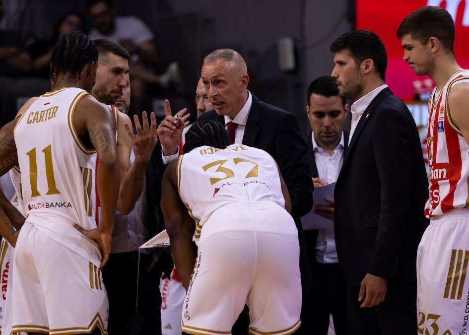 ZVEZDA IMA NOVOG TRENERA ZA SLEDEĆU SEZONU? Oglasio se Milan Tomić posle poraza u Nišu!