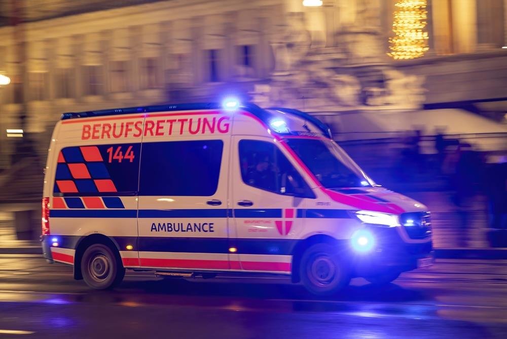 DROGIRANI BOSANAC DIVLJAO PO BEČU, NAPRAVIO ŠTETU OD 20.000 EVRA: U kokainskom delirijumu ugledao skupocene automobile, pa napravio POTPUNI HAOS