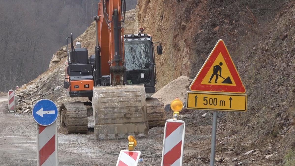 HAOS NA GLAVNOJ RUTI KA MORU! Kreću opsežni radovi na udarnoj saobraćajnici svake sezone ovuda prođe desetine hiljada Srba