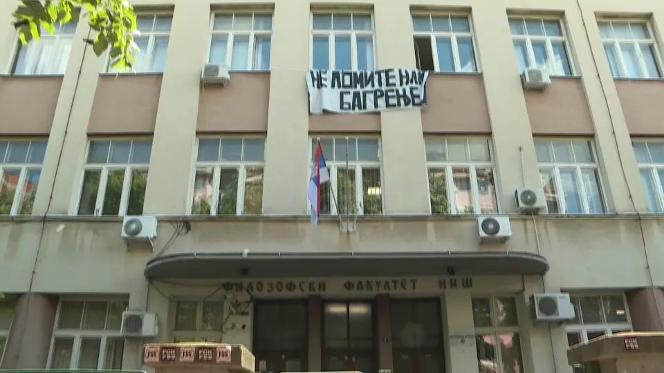 Filozofski ili Fakultet srpskih studija: Gde će se upisivati budući studenti srpskog, ruskog ili istorije Nišu?