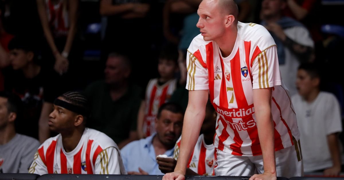 Davidovac upitan da li ostaje u Zvezdi, otkrio šta je uticalo na užasnu sezonu: Ne mislim