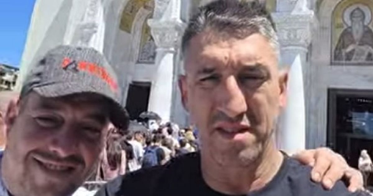Kristijan Golubović ispred Hrama Svetog Save: Došao da celiva Pojas Presvete Bogorodice i iznenadio okupljene