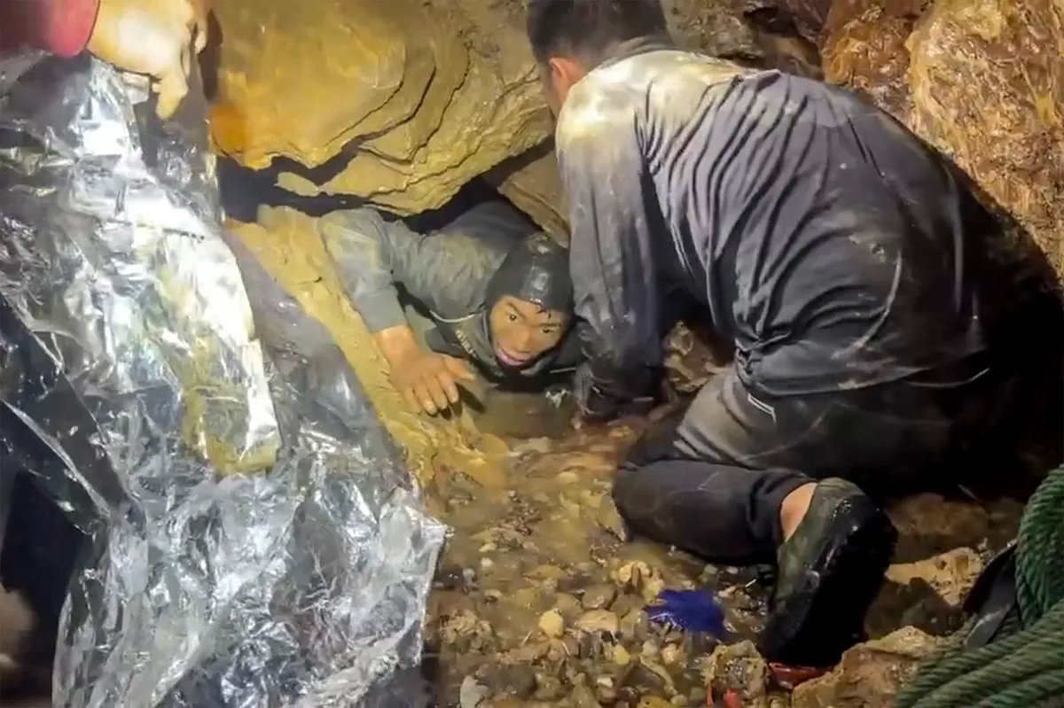 Čudo u pećini u Laosu: Posle 10 dana sami izašli iz podzemne zamke