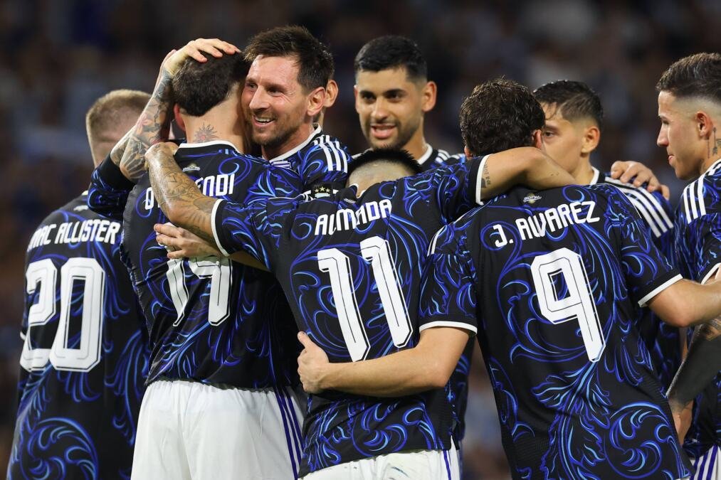 TRANSFER KOJI JE ZAPALIO ARGENTINU! Stigao šampion sveta, navijači u delirijumu