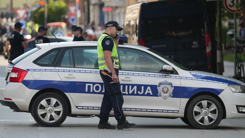 Filmska potera u Nišu: Maloletnik jurcao na "Jamahi" bežao od policije, kada su ga zaustavili USLEDIO JE ŠOK!